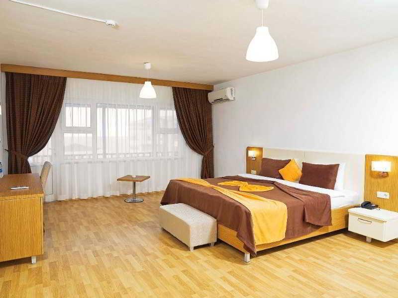 Legend Hotel ริวา ภายนอก รูปภาพ
