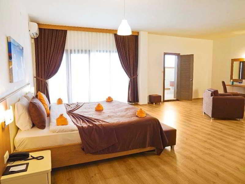 Legend Hotel ริวา ภายนอก รูปภาพ